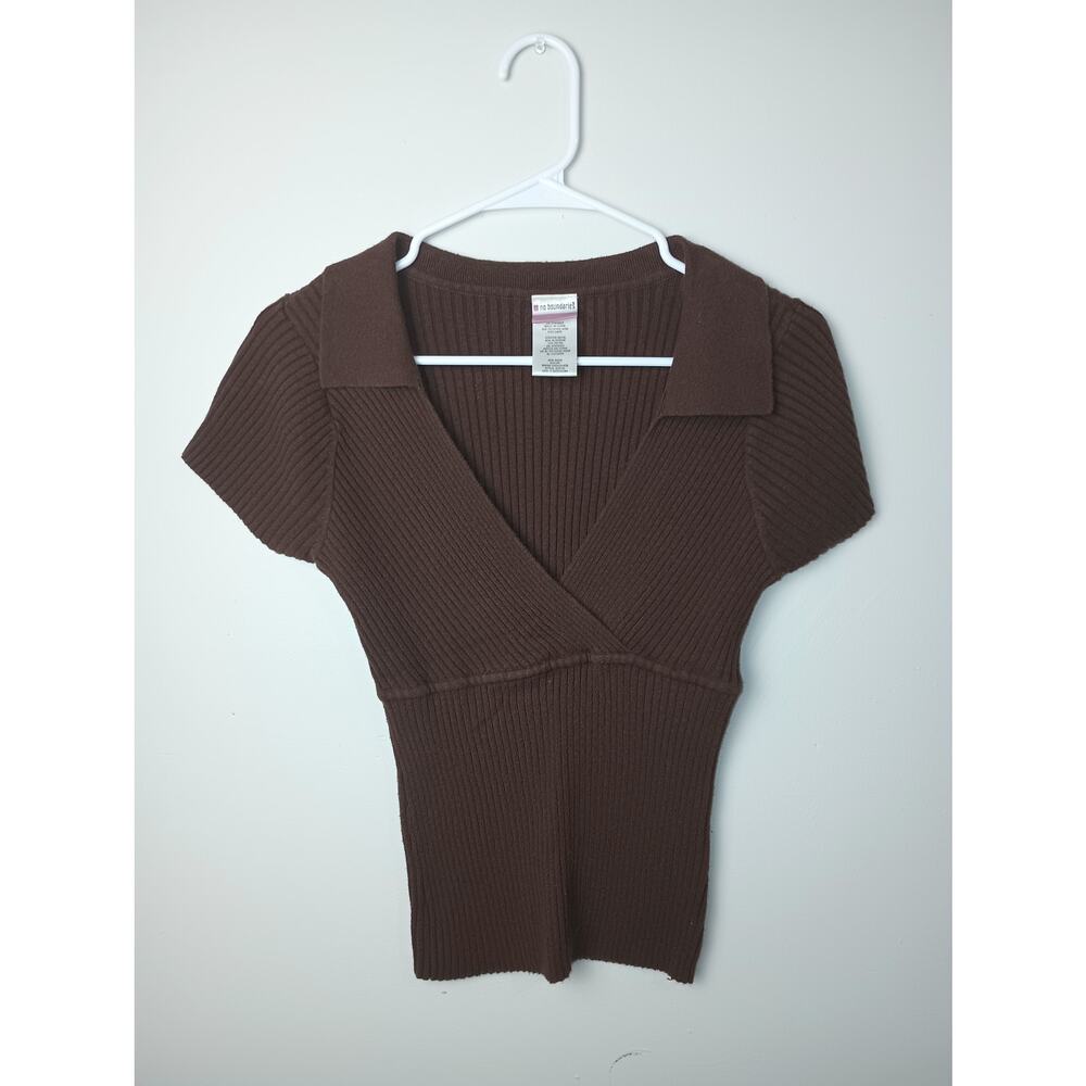 Vintage Y2K No Boundaries Chocolate Brown Ribbed top Deep V collar Junior Medium
